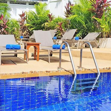 Karon Beach Pool Hotel Phuket Exteriör bild